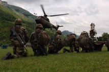 Teva Paeahi, un militaire tahitien de 35 ans, est mort après avoir été écrasé Teva Paeahi, un militaire tahitien de 35 ans, est mort après avoir été écrasé