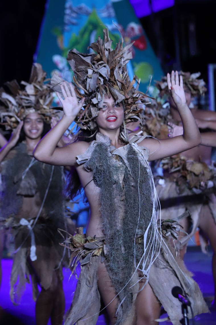 Le collège de Taravao, premier prix du Heiva Taure'a. Le collège de Taravao, premier prix du Heiva Taure'a.