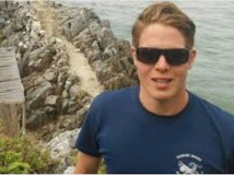 Un jeune homme offre un tour du monde à une femme portant le nom de son ex-fiancée Un jeune homme offre un tour du monde à une femme portant le nom de son ex-fiancée