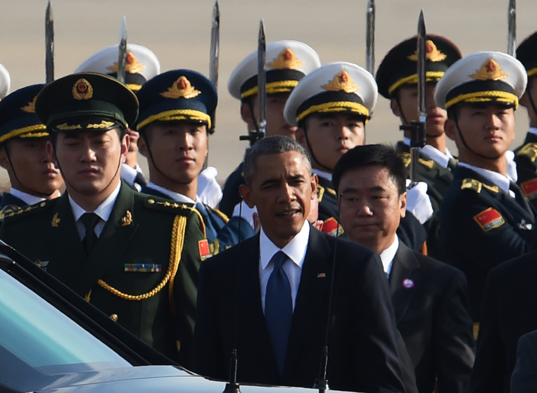 Barack Obama arrive à Pékin, première étape de sa tournée asiatique Barack Obama arrive à Pékin, première étape de sa tournée asiatique