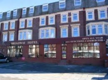 N'appréciant pas d'être qualifié de "puant", un hôtel le fait payer à ses clients