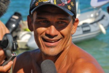 Windsurf: Robert Teriitehau toujours accro à l'adrénaline Windsurf: Robert Teriitehau toujours accro à l'adrénaline