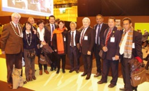 Vendée Va’a : René Temeharo et Tearii Alpha rencontrent le maire des Sables d’Olonne