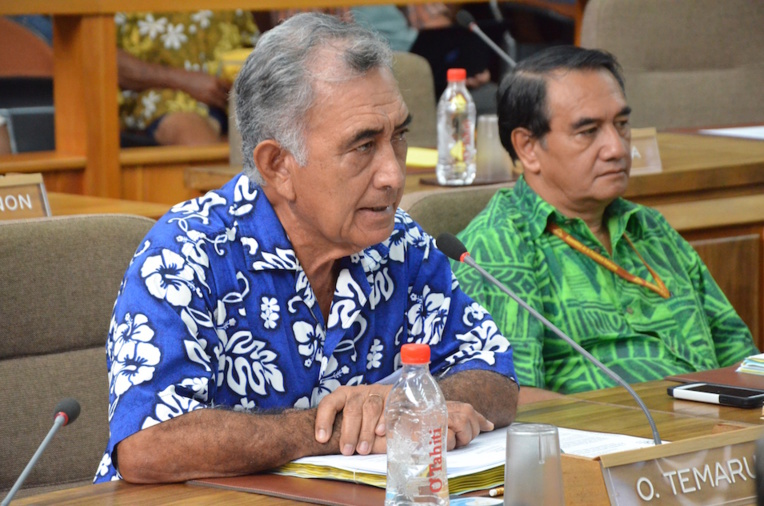 Oscar Temaru au sujet de la "rente nucléaire": "Il faut adresser la résolution à New York" Oscar Temaru au sujet de la "rente nucléaire": "Il faut adresser la résolution à New York"