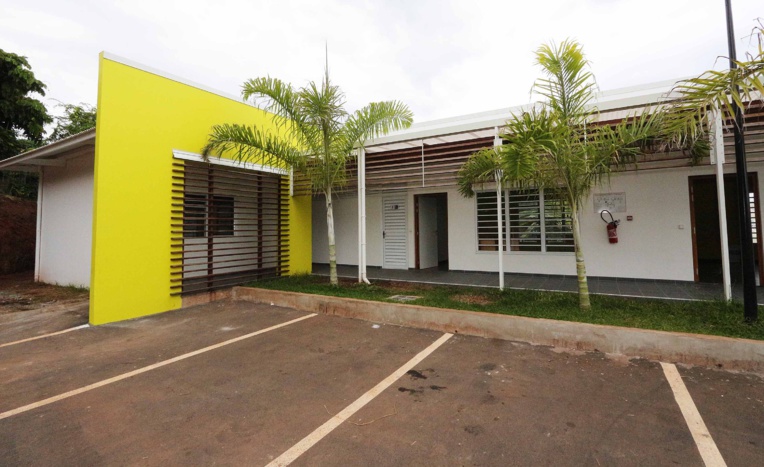 Le ministre de l’Equipement visite la résidence internationale de l’UPF