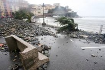 Intempéries: une fréquence record, mais sans lien avec le changement climatique, selon un expert Intempéries: une fréquence record, mais sans lien avec le changement climatique, selon un expert