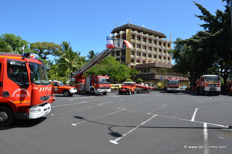 Le parking de l'Assemblée était transformé en caserne temporaire