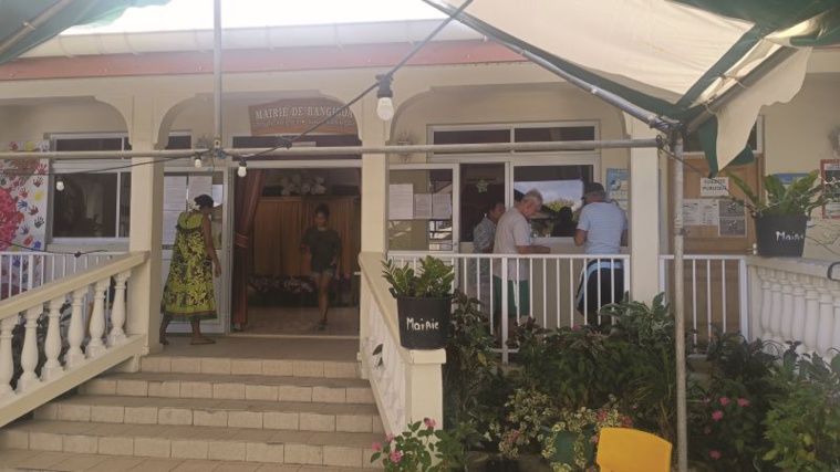 Le Tapura s'impose aux Tuamotu de l'Ouest Le Tapura s'impose aux Tuamotu de l'Ouest