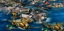 Près de 269.000 tonnes de déchets plastiques à la surface des océans