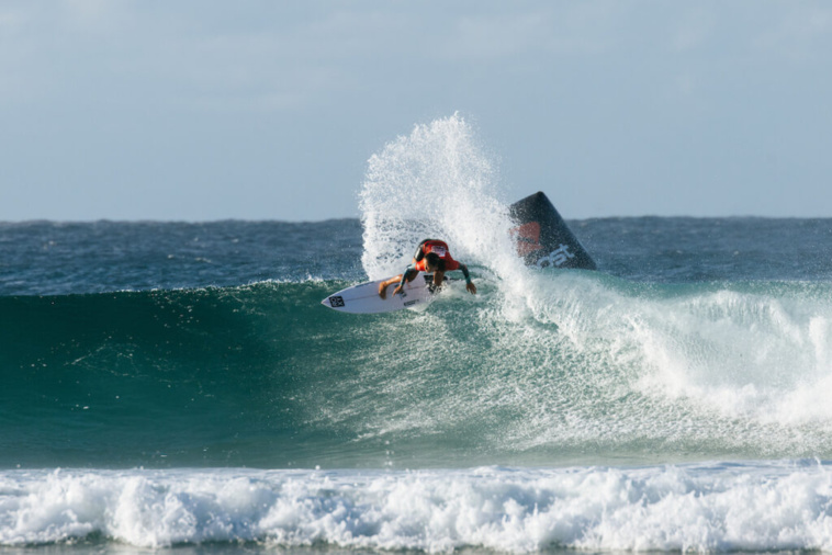 A l'image de Kauli Vaast, Vahine Fierro n'a jamais vraiment trouvé son rythme sur le spot de Narrabeen. (photo : Andrew Shiedl/WSL) A l'image de Kauli Vaast, Vahine Fierro n'a jamais vraiment trouvé son rythme sur le spot de Narrabeen. (photo : Andrew Shiedl/WSL)