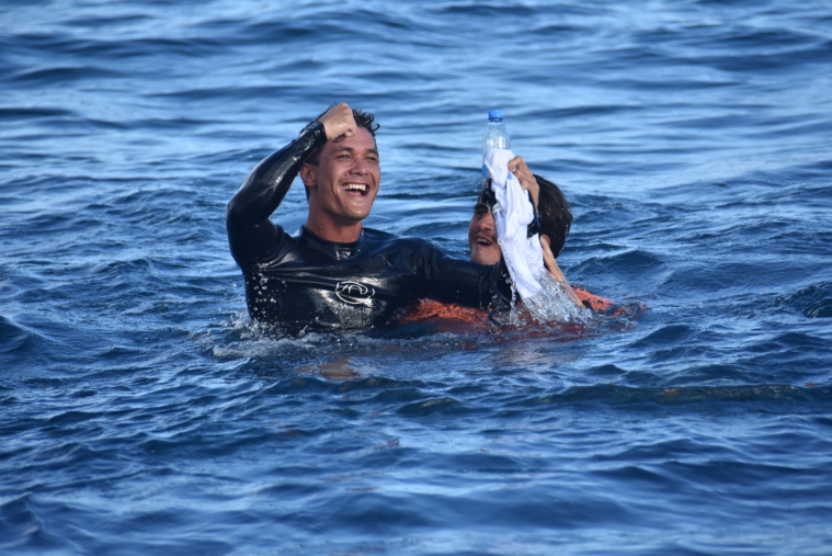 Tumuria Taerea à l'issue de la finale bodyboard qui l'a opposé à Manua Babin.