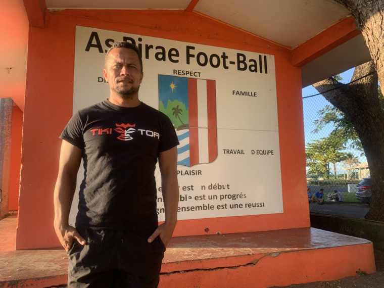 Pour des raisons professionnelles, le coach de Pirae n'a pas pu se rendre au Vanuatu avec son équipe. Il doit retrouver son groupe lundi prochain.
