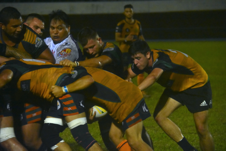 Aucune des deux équipes n'a vraiment pu prendre le jeu à son compte samedi soir à Fautaua. Aucune des deux équipes n'a vraiment pu prendre le jeu à son compte samedi soir à Fautaua.