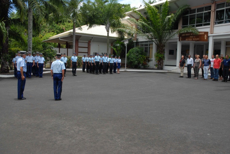 A la gendarmerie A la gendarmerie
