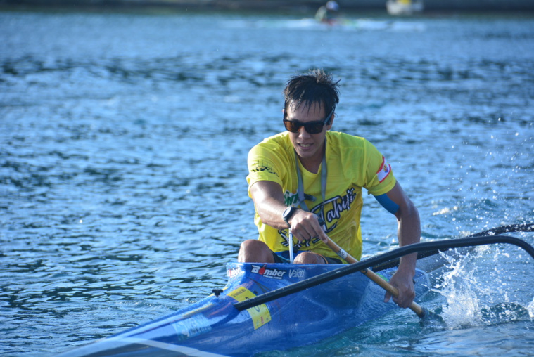 Le maillot jaune Manutea Millon a tout donné pour réduire l'écart sur Brice Punuataahitua.