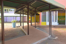 Les espaces extérieurs de l'école ont été rénovés.