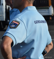 A 14 ans il menace ses parents au couteau A 14 ans il menace ses parents au couteau