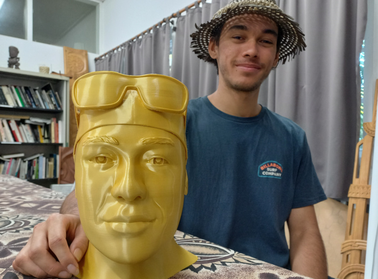 Tuarii Vecker-Sue. Tuarii Vecker-Sue.