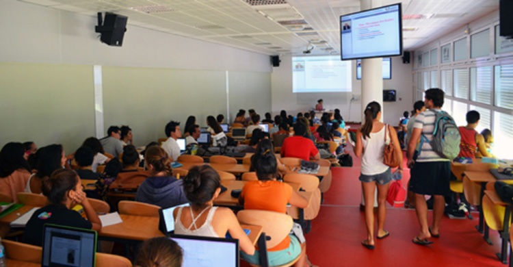 Un nouvel amphi "numérique" à l'Université Un nouvel amphi "numérique" à l'Université