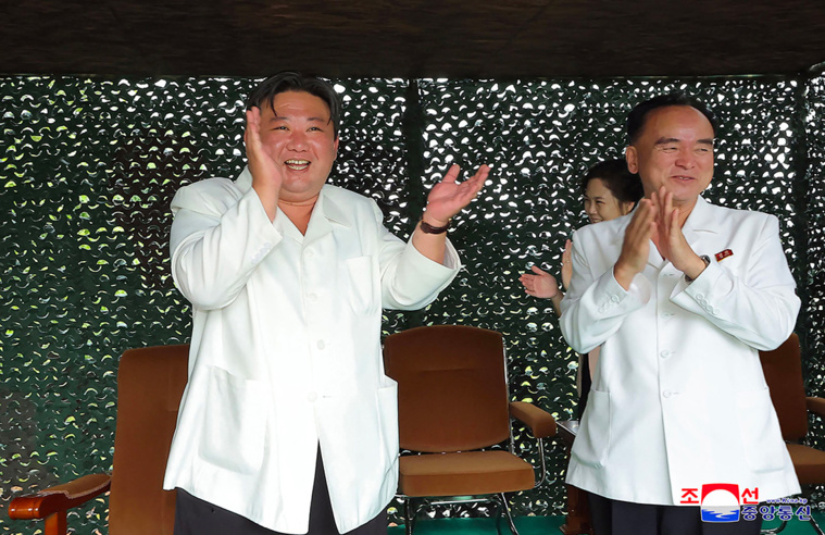 Crédit STR / KCNA VIA KNS / AFP Crédit STR / KCNA VIA KNS / AFP