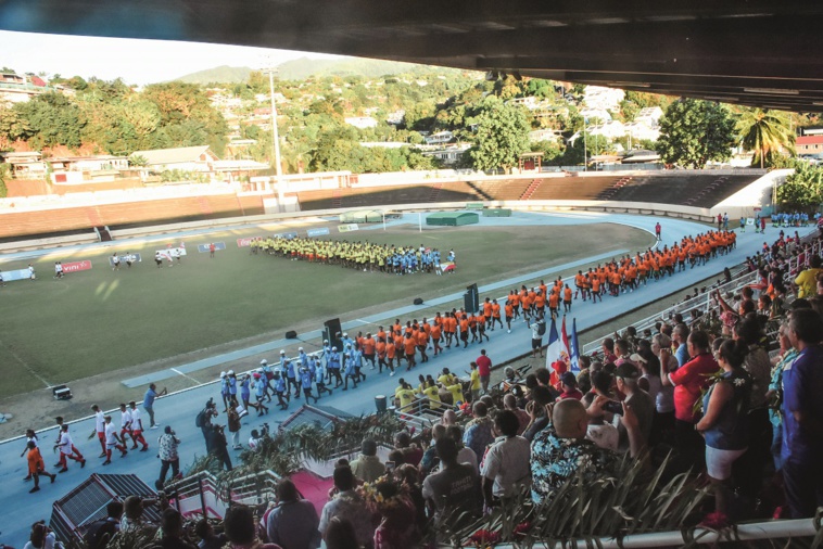 Les différentes délégations ont défilé ce lundi au stade Pater. Les différentes délégations ont défilé ce lundi au stade Pater.