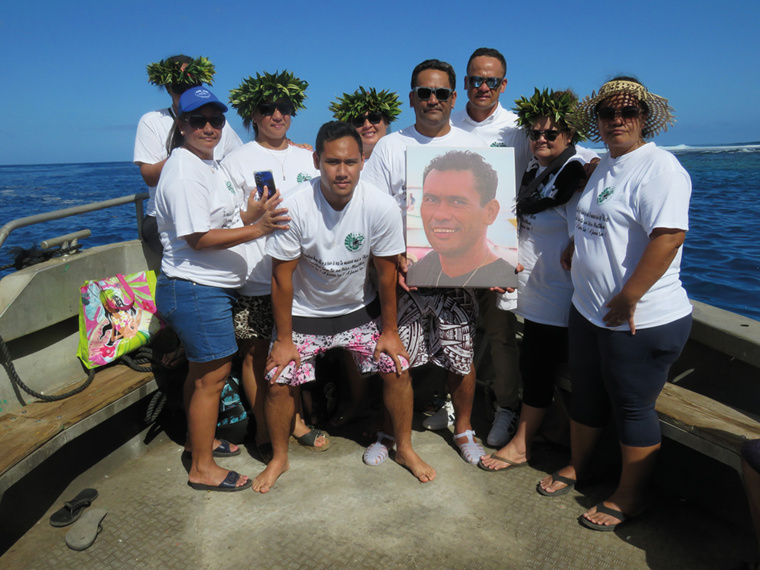 Dernier hommage de Moorea à Maita Moeino Dernier hommage de Moorea à Maita Moeino