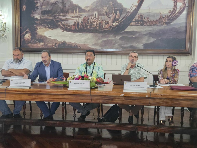 Teriipaia fait sa rentrée, avant les élèves Teriipaia fait sa rentrée, avant les élèves