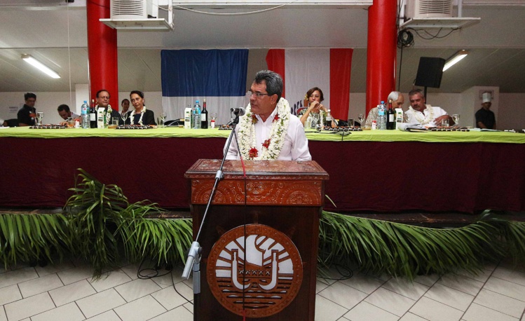 632 personnes au dîner-débat avec le gouvernement 632 personnes au dîner-débat avec le gouvernement