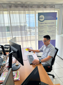 Javan Teuhi effectue des missions ponctuelles pour l’agence ‘Ōpua. Javan Teuhi effectue des missions ponctuelles pour l’agence ‘Ōpua.