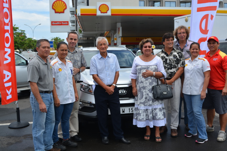 SHELL-PACIFIC : Béatrice gagne une voiture le jour de la Sainte Béatrice…un vendredi 13