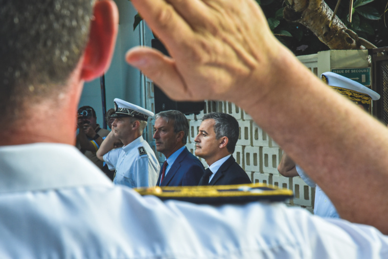 Darmanin au côté des forces de l'ordre Darmanin au côté des forces de l'ordre