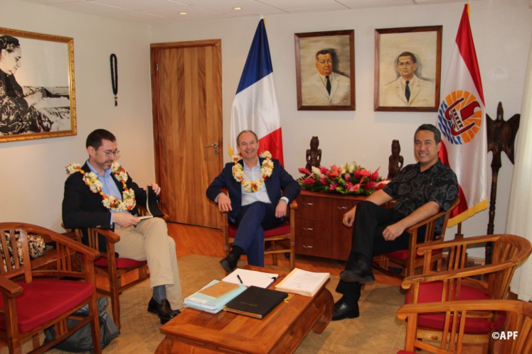 Jean-Jacques Urvoas reçu à l'Assemblée de la Polynésie française