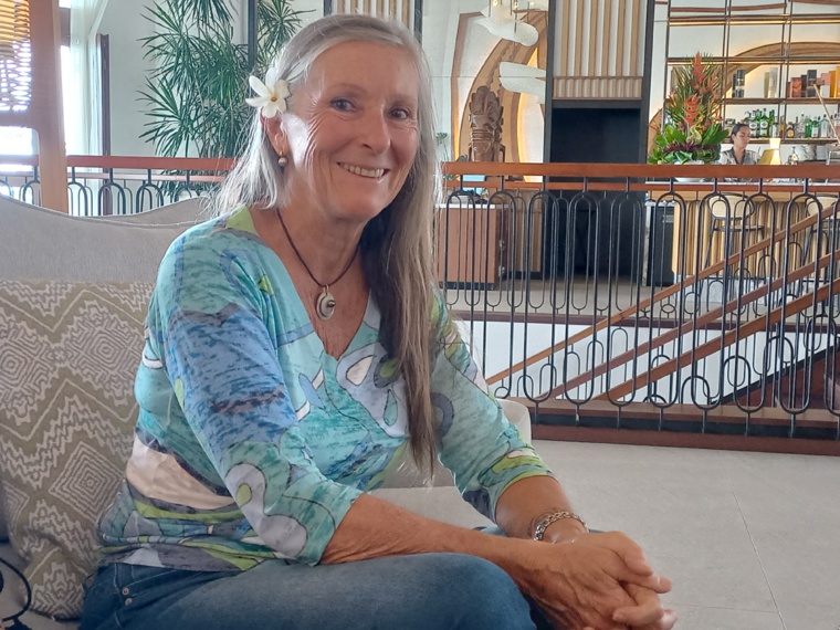 Avec Allegra Marshall à la rencontre des tupuna Avec Allegra Marshall à la rencontre des tupuna