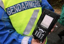 Huits points pour un feu rouge grillé: gare aux doubles PV électroniques