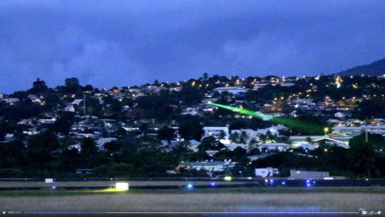 Un an ferme pour le pointeur au laser Un an ferme pour le pointeur au laser