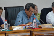 "C’est à nous d’être sérieux", rappelle Fritch après l'adoption de la convention-cadre du Contrat de projets "C’est à nous d’être sérieux", rappelle Fritch après l'adoption de la convention-cadre du Contrat de projets