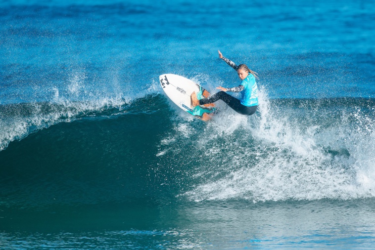 “Cette saison a été assez compliquée pour moi et finir deuxième ici, ça fait du bien au moral”, a déclaré Aelan Vaast à la WSL à l'issue de sa finale perdue. (photo : Damien Poullenot/WSL)