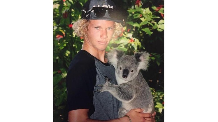 John John Florence le hawaiien est un des favoris de ce tour 2015 John John Florence le hawaiien est un des favoris de ce tour 2015