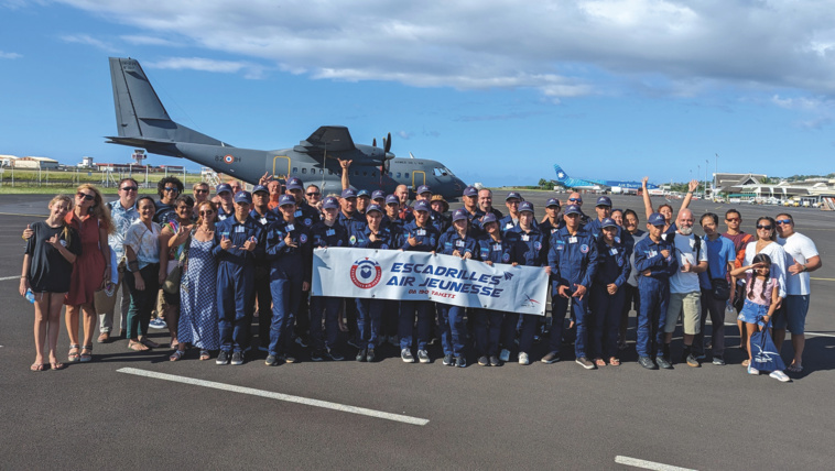 Deuxième promotion des Escadrilles air jeunesse Deuxième promotion des Escadrilles air jeunesse