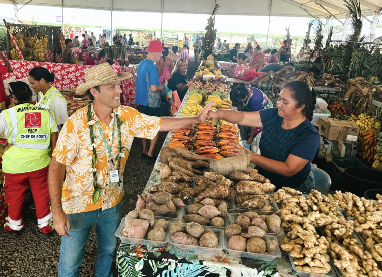 Si les produits locaux n'ont rien à envier à ceux venus de l'étranger, la transition alimentaire, quant à elle, se fait toujours attendre. Si les produits locaux n'ont rien à envier à ceux venus de l'étranger, la transition alimentaire, quant à elle, se fait toujours attendre.