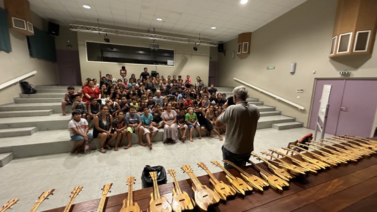 À l’assaut des pitons de mer de Ua Pou À l’assaut des pitons de mer de Ua Pou