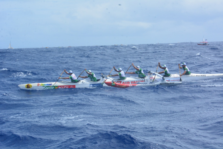Victime de problèmes de ravitaillement, le Team Air Tahiti Va'a a assuré l'essentiel en prenant la troisième place sur cette première étape.