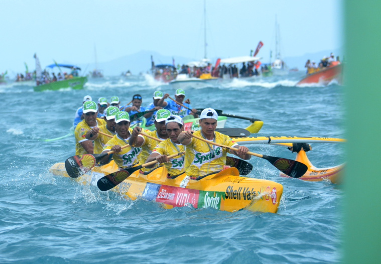 Avec une formation complètement remaniée, Shell Va'a s'est imposé à Patio. Avec une formation complètement remaniée, Shell Va'a s'est imposé à Patio.