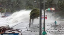 Les Philippines demandent la prudence à l'approche d'un typhon