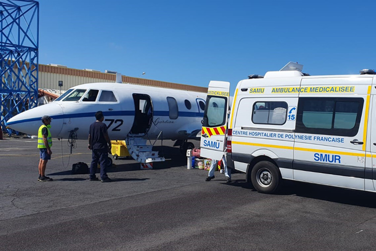 Une femme enceinte évasanée à Hao Une femme enceinte évasanée à Hao