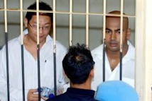 Indonésie: rejet d'un nouveau recours de deux Australiens condamnés à mort