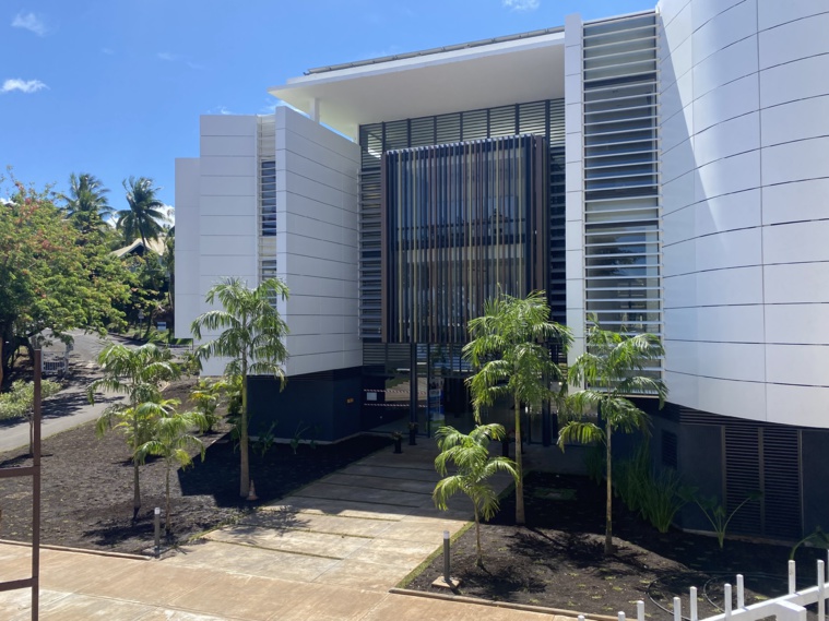 Des cours de self-défense pour les étudiants d'Outumaoro Des cours de self-défense pour les étudiants d'Outumaoro