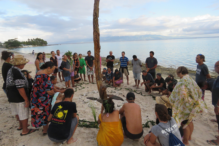 La fédération Tāhei ‘Auti ia Moorea se remobilise contre les grands “projets destructeurs” de l’île La fédération Tāhei ‘Auti ia Moorea se remobilise contre les grands “projets destructeurs” de l’île