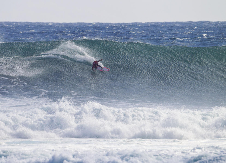 Michel Bourez en action à Main Break Michel Bourez en action à Main Break