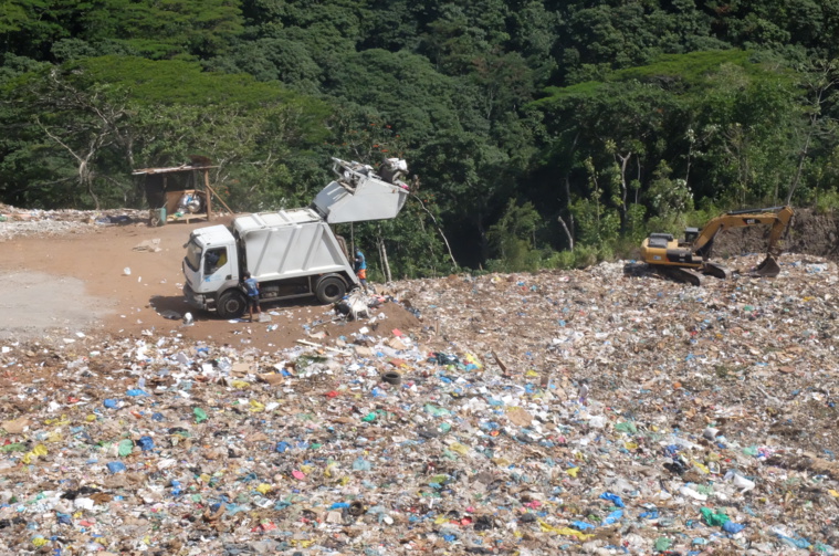 Quel schéma pour le traitement des déchets ? Quel schéma pour le traitement des déchets ?